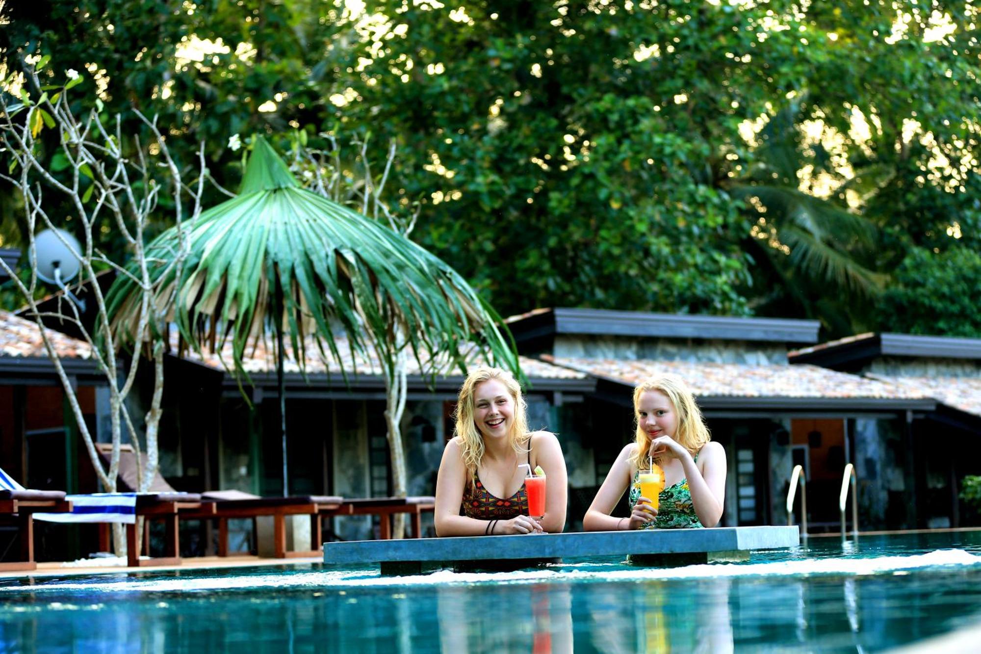 Villa Pinnawala Buitenkant foto